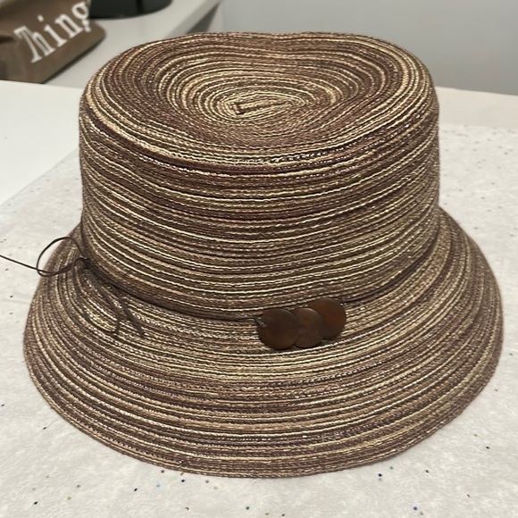 Croft and Barrow packable straw hat - Picture 1 of 4